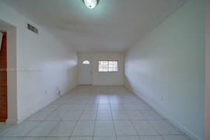 3554 W 80th St Unit 102-46, Hialeah, FL 33018, Sold 09/15/22