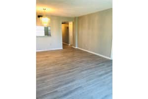 1001 Colony Point Cir APT 411, Pembroke Pines, FL 33026, Sold 09/14/22