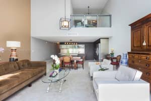 6000 Collins Ave APT 327, Miami Beach, FL 33140, Sold 04/25/23