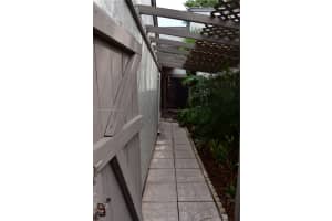 11385 SW 110th Ln a, Miami, FL 33176, Sold 09/28/22