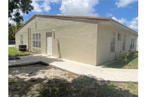 3770 NW 213th Terrace, Miami Gardens, FL 33055, Sold 10/06/22