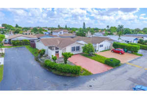10643 SW 22nd Terrace, Miami, FL 33165, Sold 09/21/22