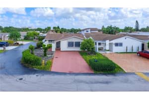 10643 SW 22nd Terrace, Miami, FL 33165, Sold 09/21/22