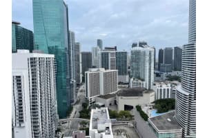 151 SE 1st St Apt 3205, Miami, FL 33131, Sold 11/14/22