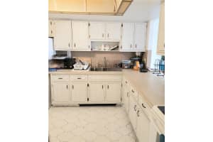 1351 NE Miami Gardens Dr, Miami, FL 33179, Sold 10/27/22