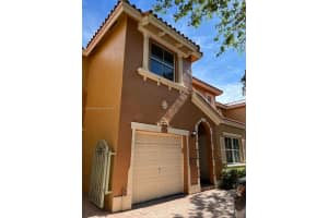 8425 NW 141st Terrace, Hialeah, FL 33016, Sold 01/10/23