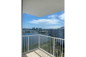 2851 NE 183rd St, Aventura, FL 33160, Sold 11/08/22