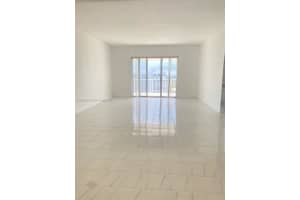 2851 NE 183rd St, Aventura, FL 33160, Sold 11/08/22
