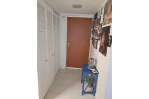 9331 SW 4th St, Miami, FL 33174, Sold 10/07/22