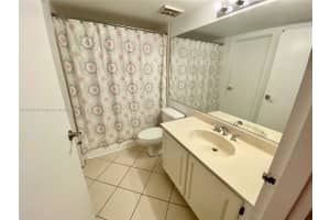 7601 E Treasure Dr PH 101, North Bay Village, FL 33141, Sold 09/16/22