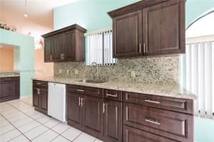8121 NW 100th Ln #93, Tamarac, FL 33321, Sold 09/22/22