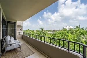 151 Crandon Blvd, Key Biscayne, FL 33149, Sold 03/14/23