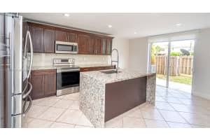 15902 SW 86th Terrace, Miami, FL 33193, Sold 10/06/22