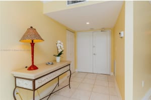 3410 Galt Ocean Dr, Fort Lauderdale, FL 33308, Sold 01/19/23