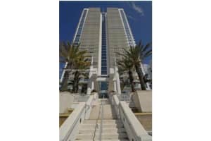 3101 S Ocean Dr APT 1403, Hollywood, FL 33019, Sold 11/04/22