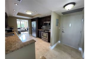 800 Parkview Dr APT 321, Hallandale Beach, FL 33009, Sold 09/30/22