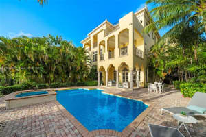 1530 Island Blvd, Aventura, FL 33160, Sold 10/20/22