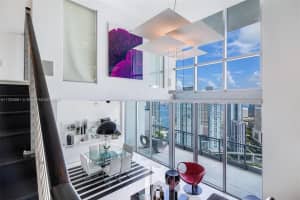 90 SW 3rd St PH 15, Miami, FL 33130, Sold 10/27/22