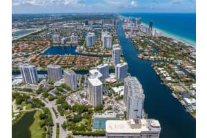 20281 E Country Club Dr APT 2302, Aventura, FL 33180, Sold 10/12/22