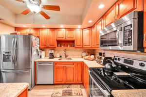 20291 NE 30th Ave APT 125, Aventura, FL 33180, Sold 10/28/22