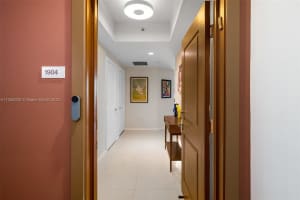 315 NE 3rd Ave #1904, Fort Lauderdale, FL 33301, Sold 09/09/22