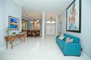 612 Heritage Dr, Weston, FL 33326, Sold 12/14/22