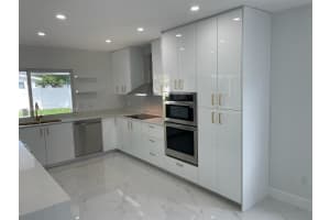 20330 NE 20th Ct, Miami, FL 33179, Sold 09/26/23