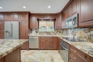 15430 SW 98th St, Miami, FL 33196, Sold 12/16/22