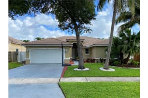 19137 NW 23rd St, Pembroke Pines, FL 33029, Sold 12/29/22