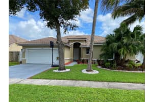 19137 NW 23rd St, Pembroke Pines, FL 33029, Sold 12/29/22