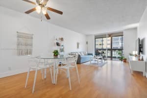 421 NE 14th Ave, Hallandale Beach, FL 33009, Sold 10/06/22