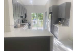 6990 NW 179th St, Hialeah, FL 33015, Sold 10/17/22