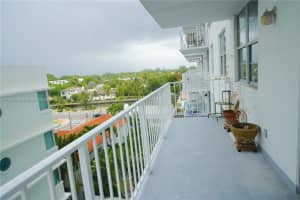 2829 Indian Creek Dr APT 611, Miami Beach, FL 33140, Sold 02/15/23