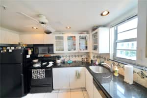 2829 Indian Creek Dr APT 611, Miami Beach, FL 33140, Sold 02/15/23