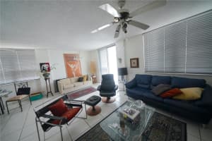 2829 Indian Creek Dr APT 611, Miami Beach, FL 33140, Sold 02/15/23