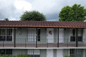 10746 N Kendall Dr APT N4, Miami, FL 33176, Sold 09/22/22