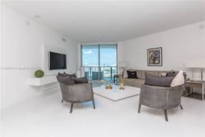 17301 Biscayne Blvd, North Miami Beach, FL 33160, Sold 12/12/22