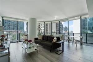 55 SW 9th St Apt 1006, Miami, FL 33130, Sold 11/28/22