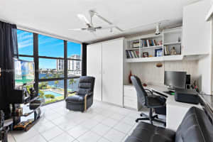 800 Parkview Dr, Hallandale Beach, FL 33009, Sold 10/05/22
