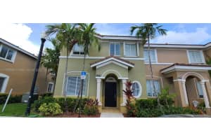 1065 SE 23rd Ave, Homestead, FL 33035, Sold 09/29/22