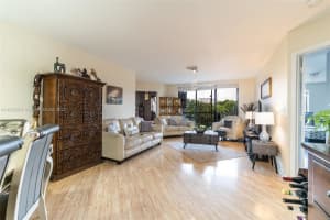 4141 Coral Tree Cir APT 244, Coconut Creek, FL 33073, Sold 12/06/22