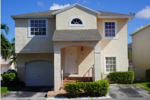 11971 NW 12th St, Pembroke Pines, FL 33026, Sold 12/09/22