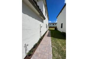 11908 SW 244th St, Princeton, FL 33032, Sold 10/19/22