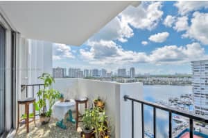 2780 NE 183rd St C1614, Aventura, FL 33160, Sold 12/30/22
