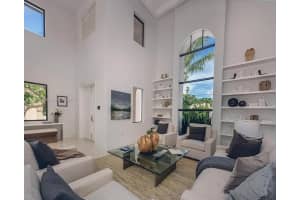 102 S Hibiscus Dr, Miami Beach, FL 33139, Sold 02/22/23