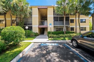 3005 N Oakland Forest Dr, Oakland Park, FL 33309, Sold 03/09/23