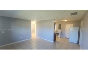 447 Cheyenne Dr, Lake Worth, FL 33462, Sold 02/17/23