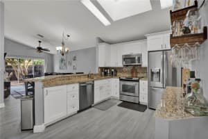 10025 SW 222nd St, Cutler Bay, FL 33190, Sold 10/06/22