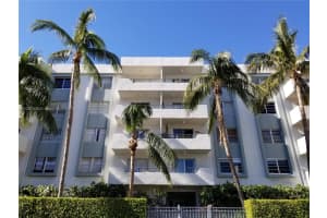 1610 Lenox Ave. APT 215, Miami Beach, FL 33139, Sold 09/30/22