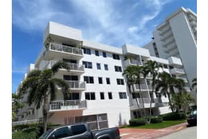 1665 Bay Rd, Miami Beach, FL 33139, Sold 12/28/22